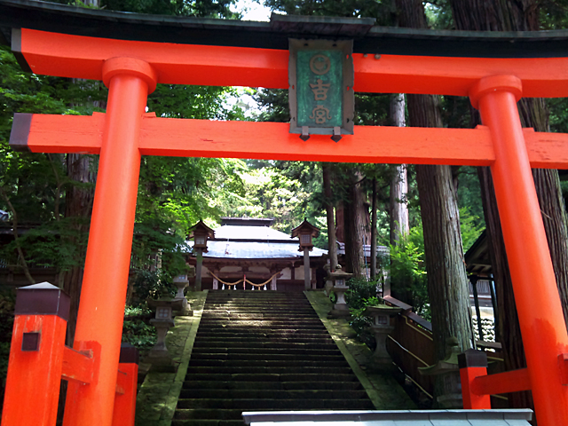 8b-hida-sannogu-hie-shrine-gifu